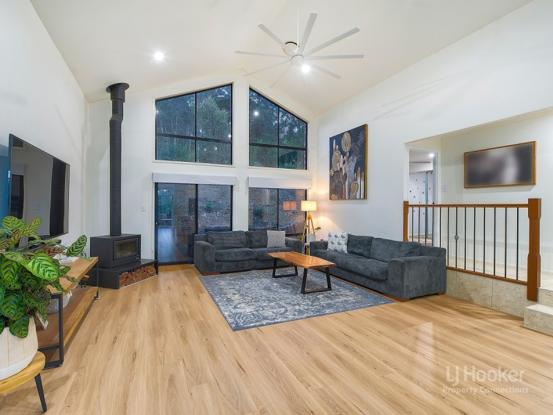 8 Bonica Court, Eatons Hill QLD 4037