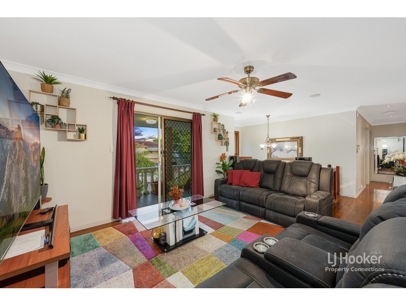 29 Pleasant Drive, Albany Creek QLD 4035