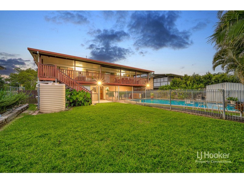 29 Pleasant Drive, Albany Creek QLD 4035