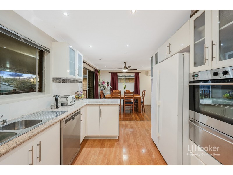 29 Pleasant Drive, Albany Creek QLD 4035