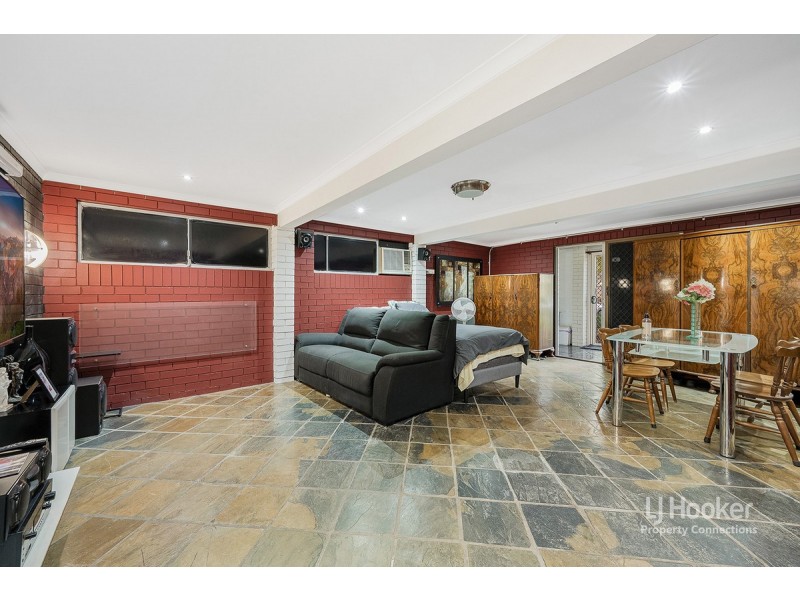 29 Pleasant Drive, Albany Creek QLD 4035