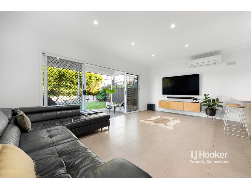 11 Melia Court, Eatons Hill QLD 4037