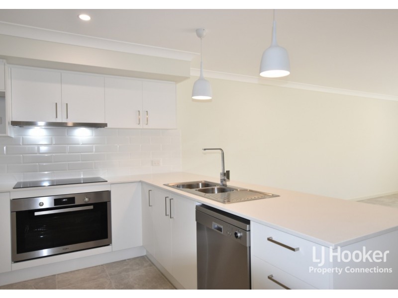 19 Radiant Circuit, Morayfield QLD 4506