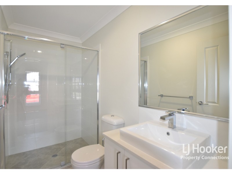 19 Radiant Circuit, Morayfield QLD 4506