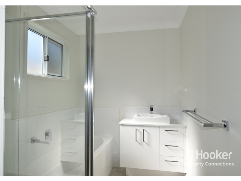 19 Radiant Circuit, Morayfield QLD 4506