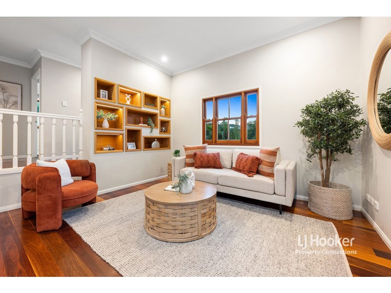 7 Kiandra Close, The Gap QLD 4061