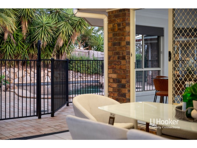 14 Brandy Court, Eatons Hill QLD 4037