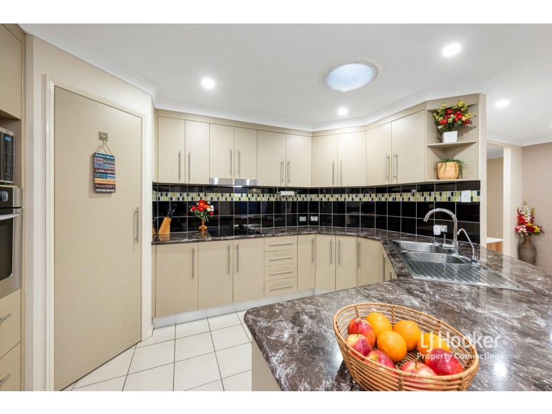 79 Faheys Road West, Albany Creek QLD 4035