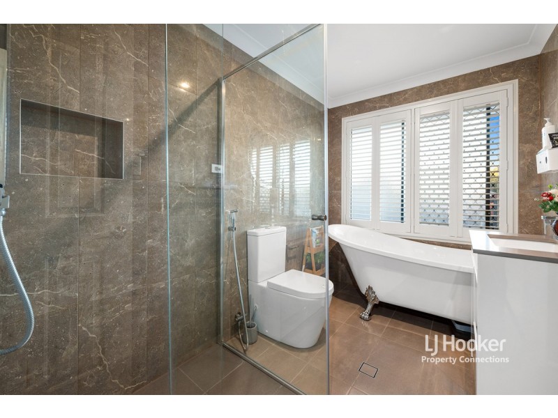 79 Faheys Road West, Albany Creek QLD 4035