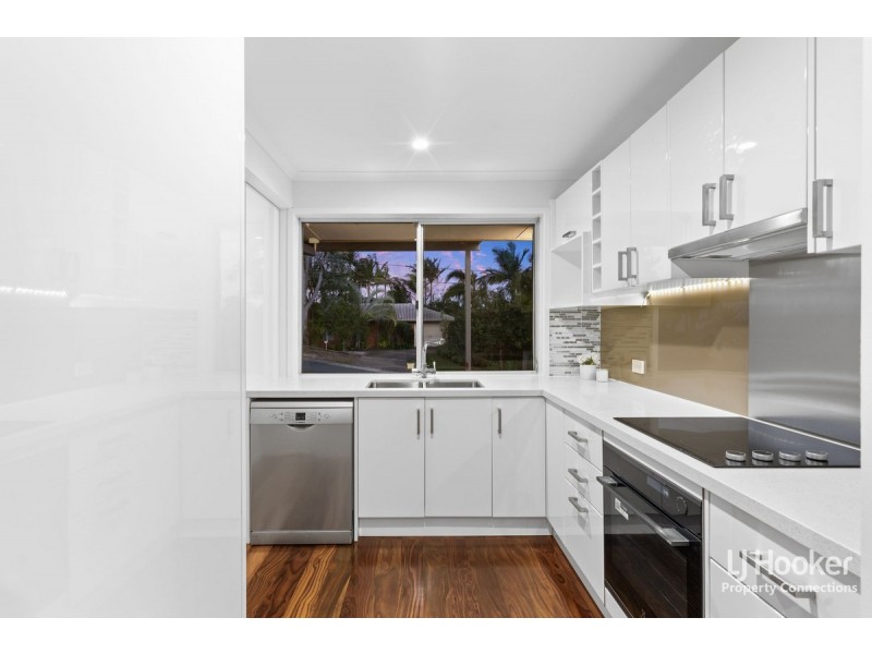 42 Gilford Crescent, Albany Creek QLD 4035