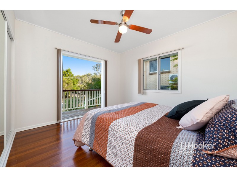 16 Illuta Avenue, Ferny Hills QLD 4055