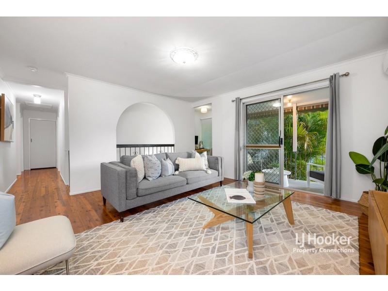 64 Folkstone Avenue, Albany Creek QLD 4035