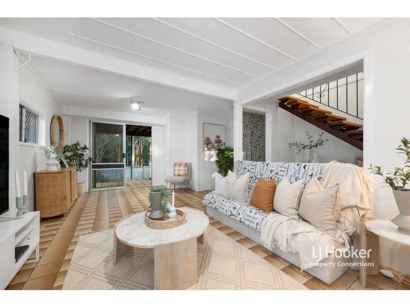 64 Folkstone Avenue, Albany Creek QLD 4035