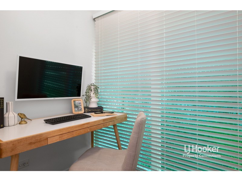 64 Folkstone Avenue, Albany Creek QLD 4035