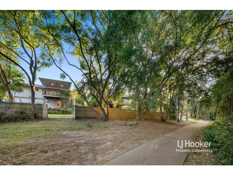 64 Folkstone Avenue, Albany Creek QLD 4035