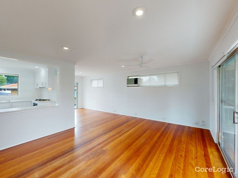 11 Essex Drive, Albany Creek QLD 4035