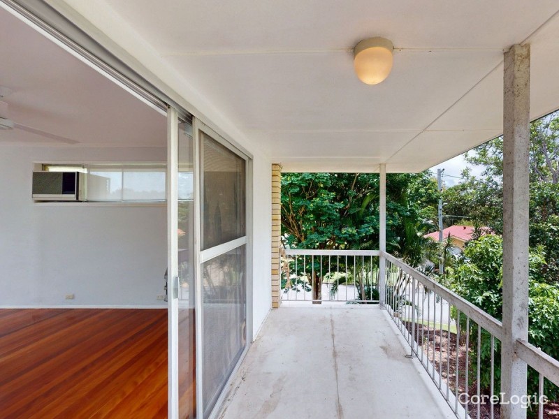 11 Essex Drive, Albany Creek QLD 4035