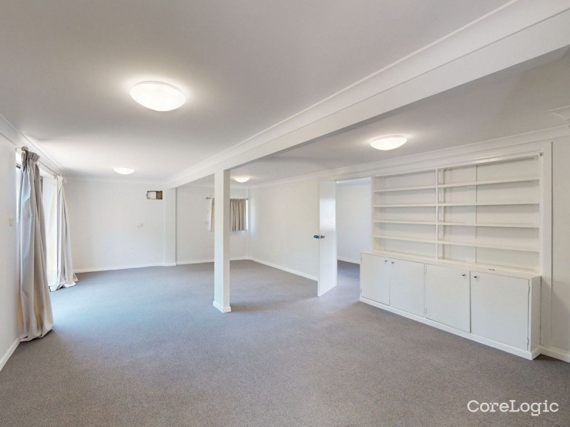 11 Essex Drive, Albany Creek QLD 4035