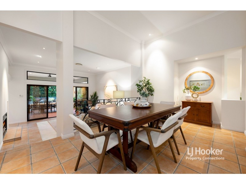 24 Lancewood Drive, Albany Creek QLD 4035