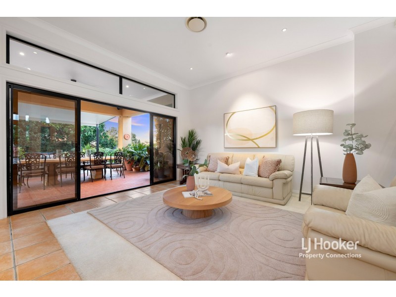 24 Lancewood Drive, Albany Creek QLD 4035