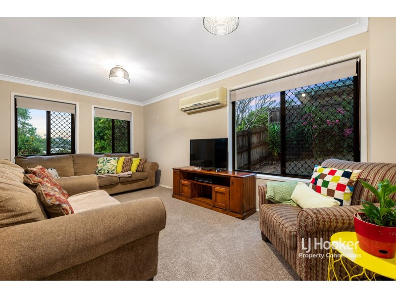 12 Georgette Court, Eatons Hill QLD 4037