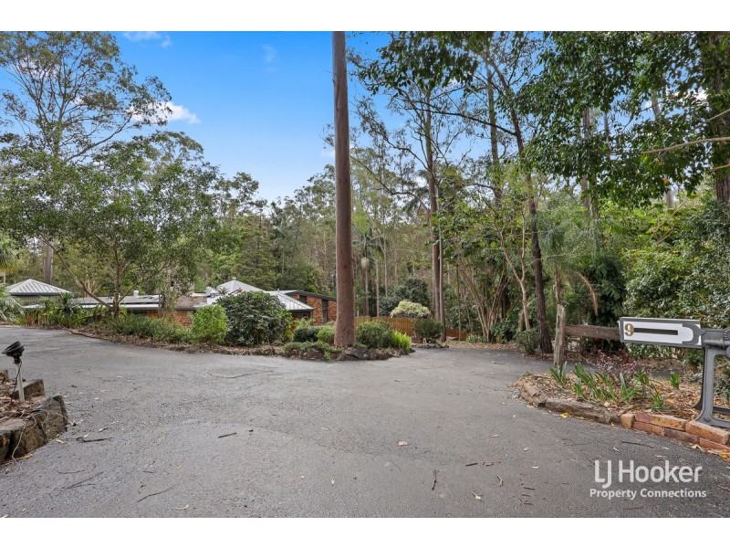9 Ireland Court, Cashmere QLD 4500