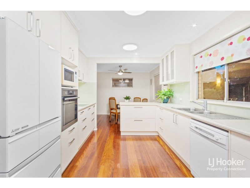 2 York Court, Albany Creek QLD 4035