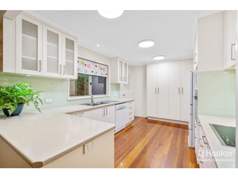 2 York Court, Albany Creek QLD 4035