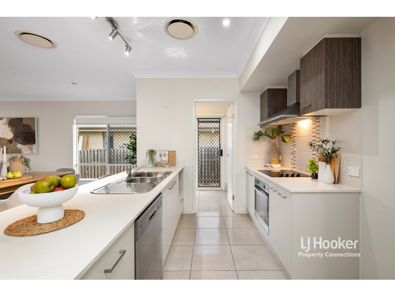 231 Ridley Road, Bridgeman Downs QLD 4035