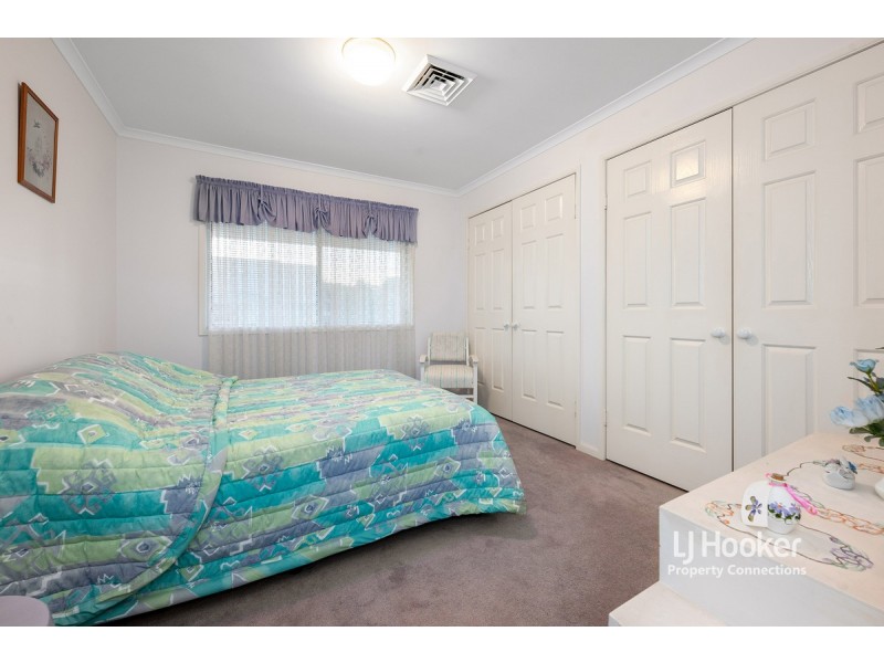 5 Saraband Drive, Eatons Hill QLD 4037