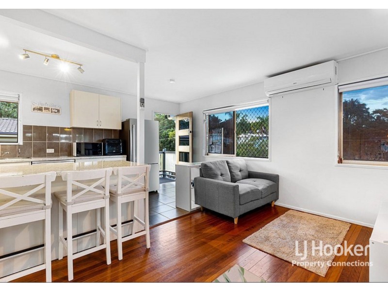 2 Arilpa Crescent, Ferny Hills QLD 4055