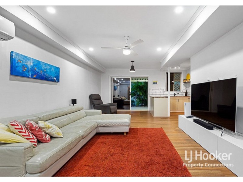 2 Arilpa Crescent, Ferny Hills QLD 4055