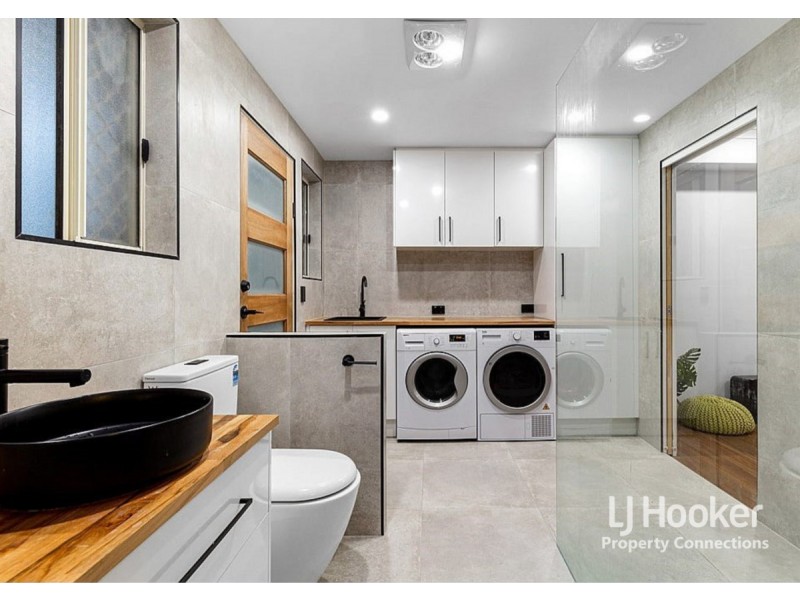 2 Arilpa Crescent, Ferny Hills QLD 4055