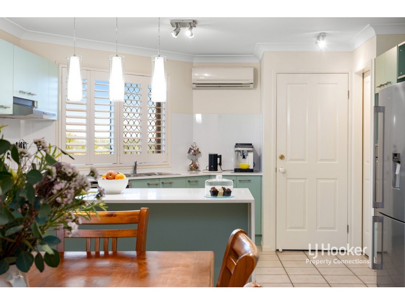 8 Mascotte Court, Eatons Hill QLD 4037