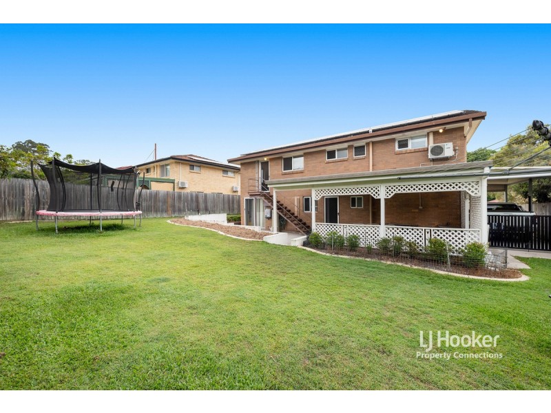 14 Hampshire Terrace, Albany Creek QLD 4035