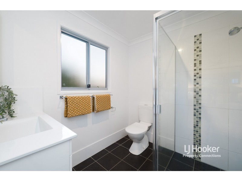 10 Heatherlea Street, Brendale QLD 4500