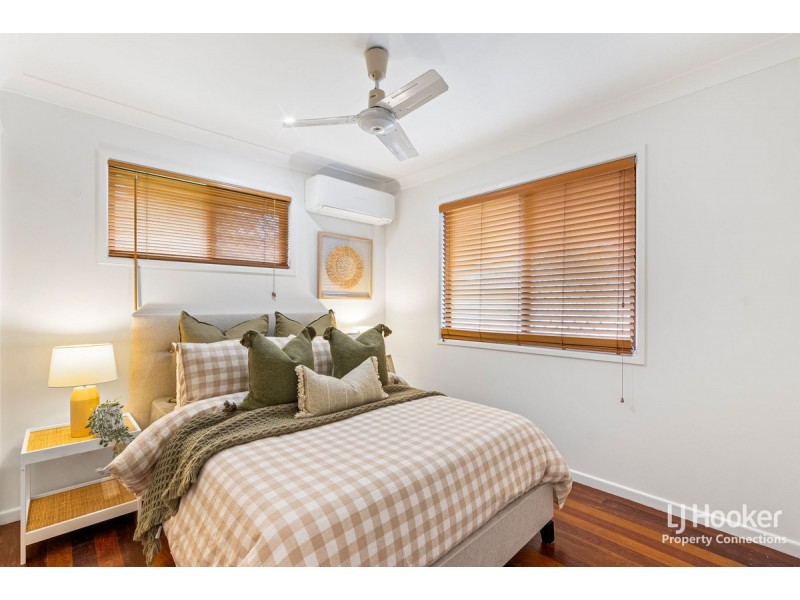 1 Folkstone Avenue, Albany Creek QLD 4035