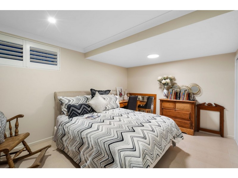 94 Felstead Street, Everton Park QLD 4053