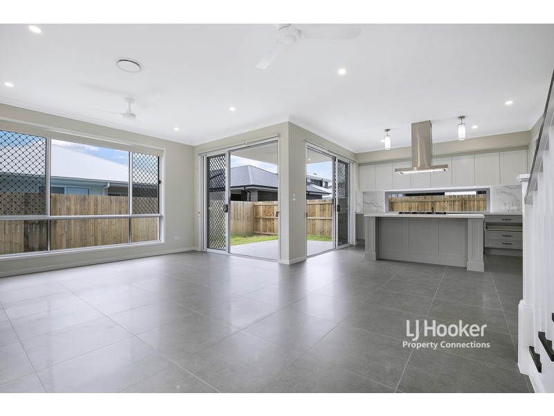 14 Tiffany Street, Newport QLD 4020