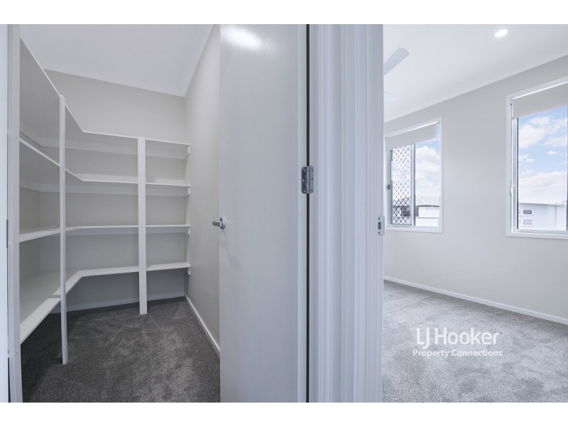 14 Tiffany Street, Newport QLD 4020