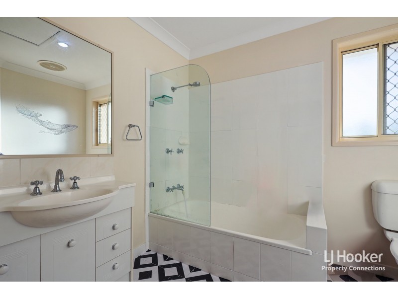 2/72 Wallace Street, Chermside QLD 4032