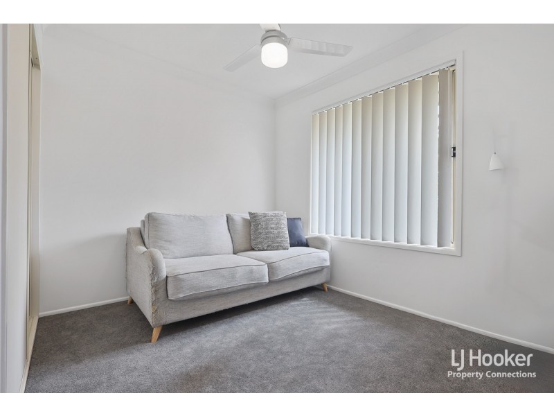 8 Handel Court, Eatons Hill QLD 4037