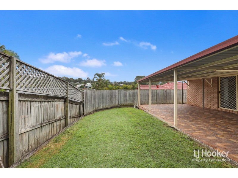 8 Handel Court, Eatons Hill QLD 4037