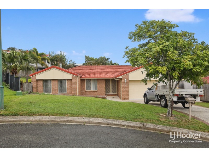 8 Handel Court, Eatons Hill QLD 4037