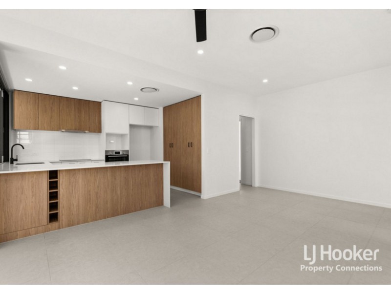 19/79 Leitchs Road, Albany Creek QLD 4035