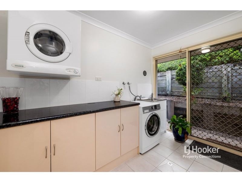 16 Castleroy Court, Albany Creek QLD 4035