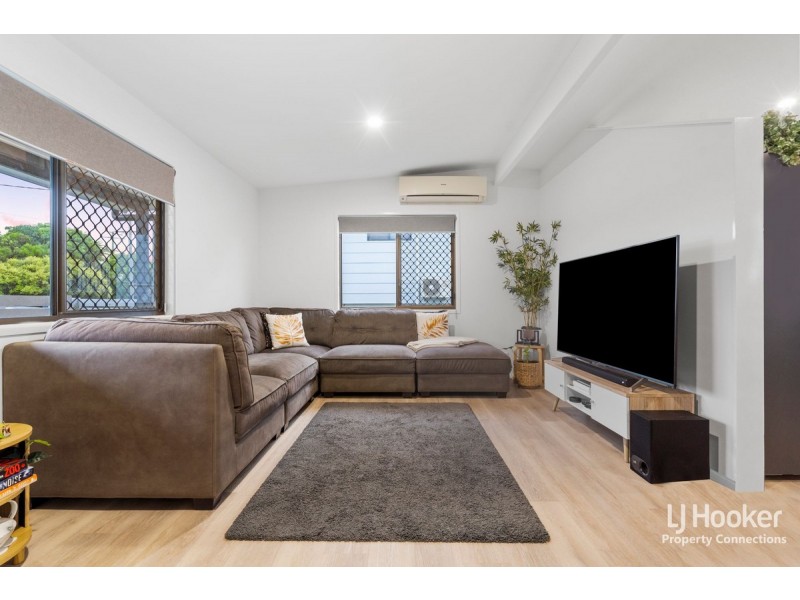 5 Sheaves Road, Kallangur QLD 4503