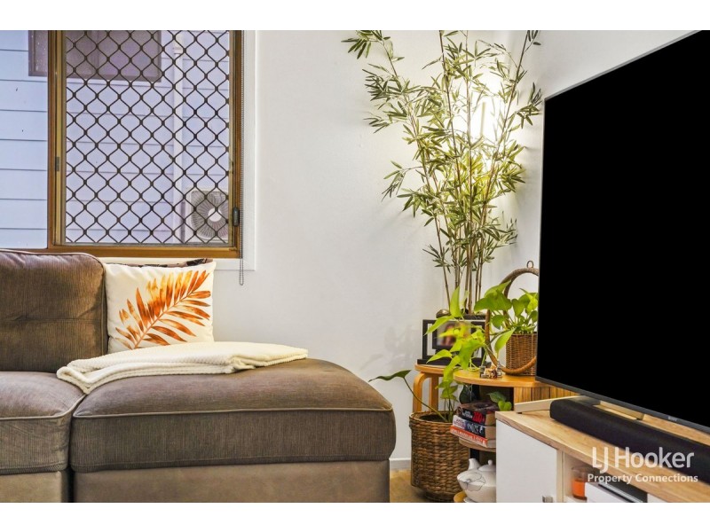 5 Sheaves Road, Kallangur QLD 4503