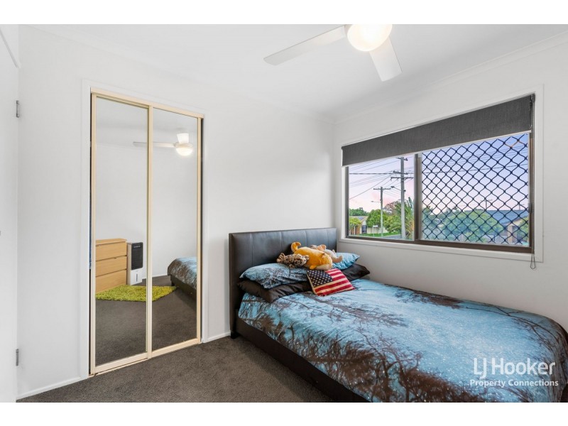 5 Sheaves Road, Kallangur QLD 4503