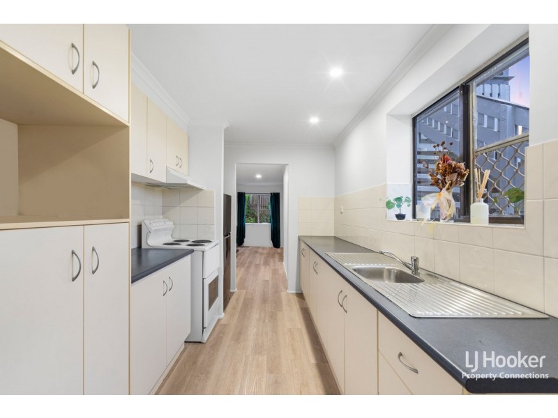 5 Sheaves Road, Kallangur QLD 4503